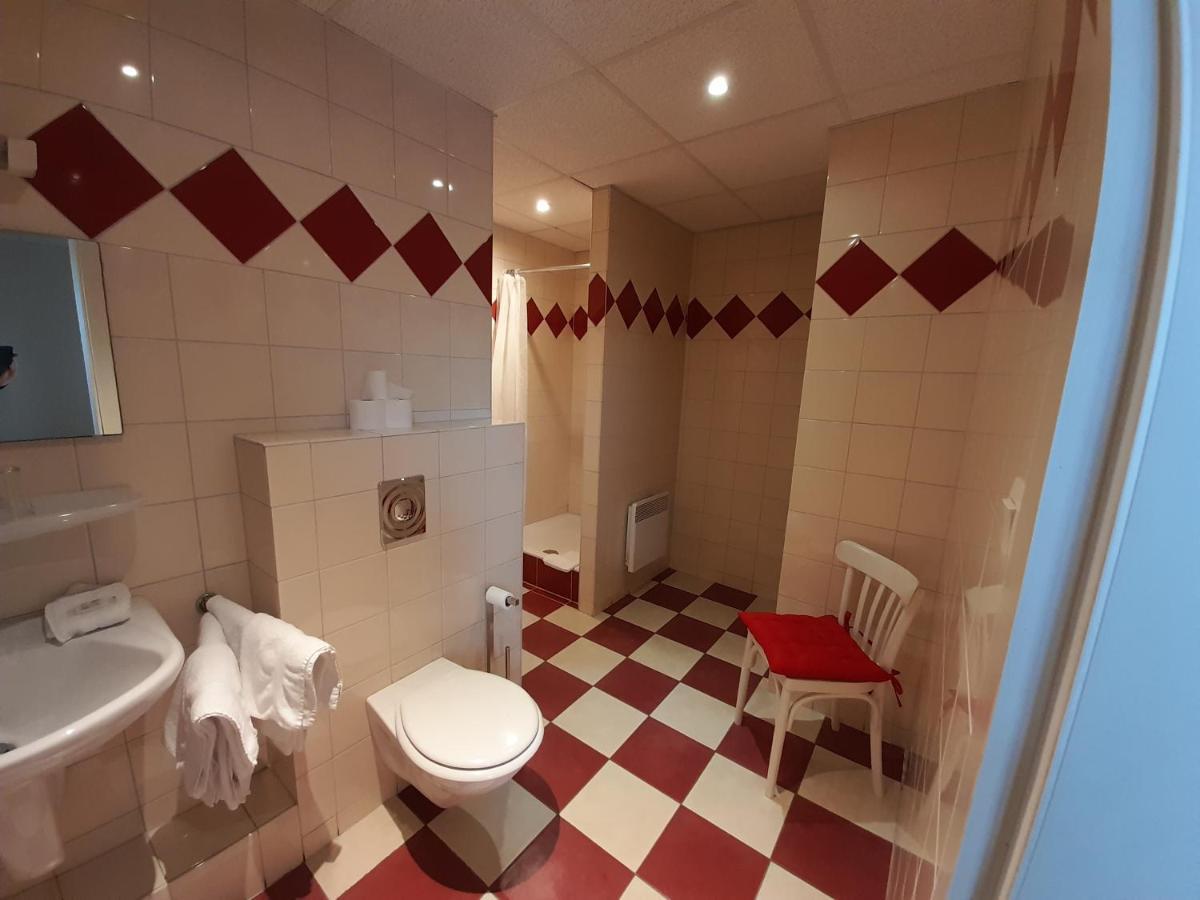 Hotel Restaurant A L'Etoile Merkwiller-Pechelbronn ภายนอก รูปภาพ