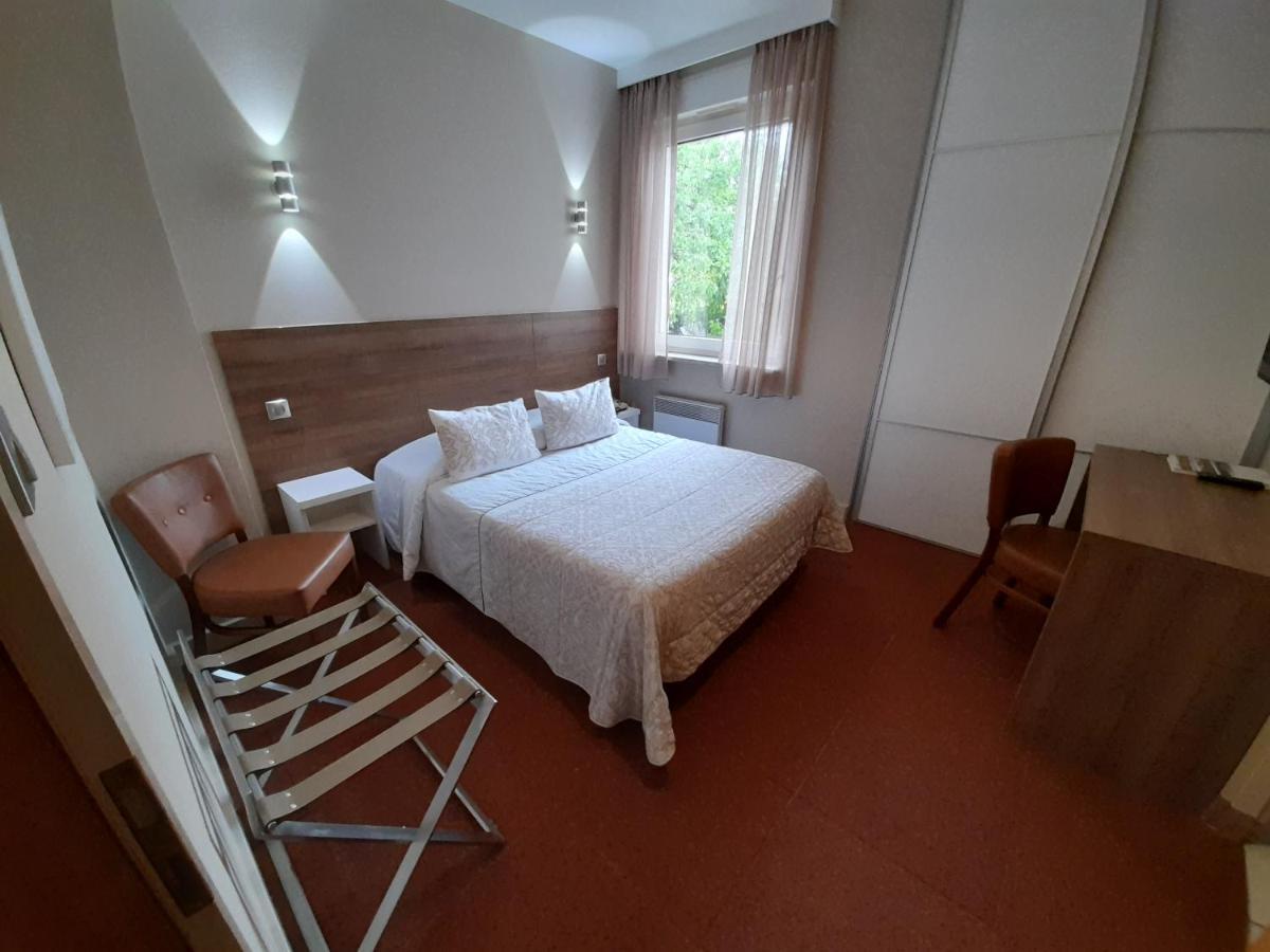 Hotel Restaurant A L'Etoile Merkwiller-Pechelbronn ภายนอก รูปภาพ