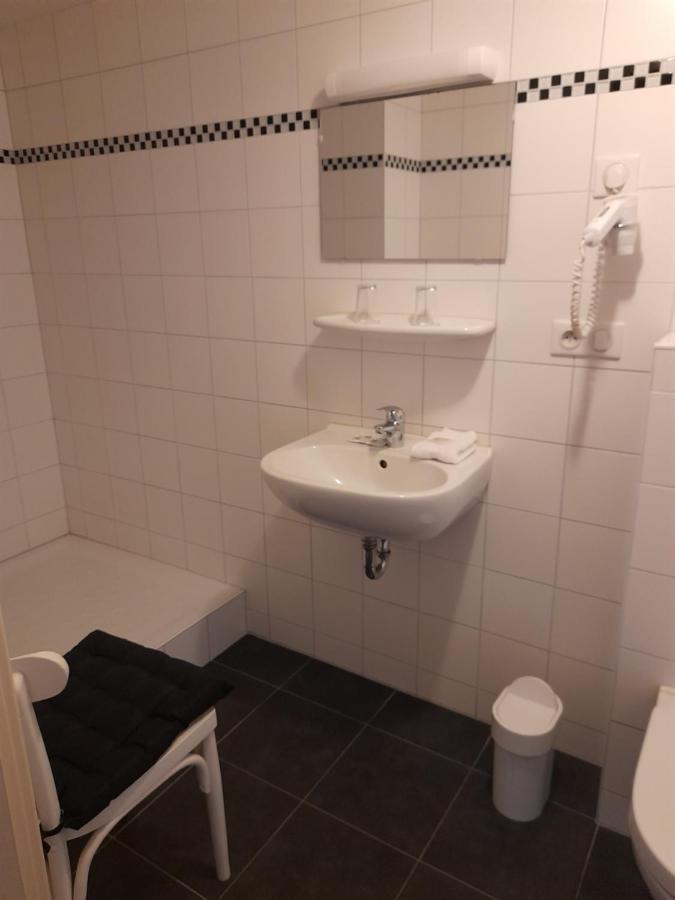 Hotel Restaurant A L'Etoile Merkwiller-Pechelbronn ภายนอก รูปภาพ